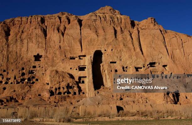 Afghanistan: Hazaras The Bamiyan Region Drive Out The Taliban. Afghanistan, novembre 2001 : les Hazaras chiites du Hezb-i-Wahdat reprennent Bamiyan...