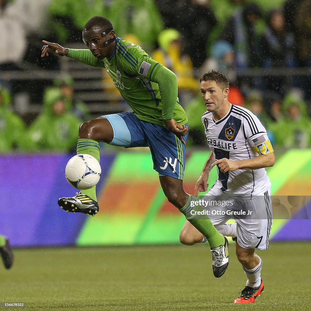 Los Angeles Galaxy v Seattle Sounders - Western Conference Championship - Leg 2