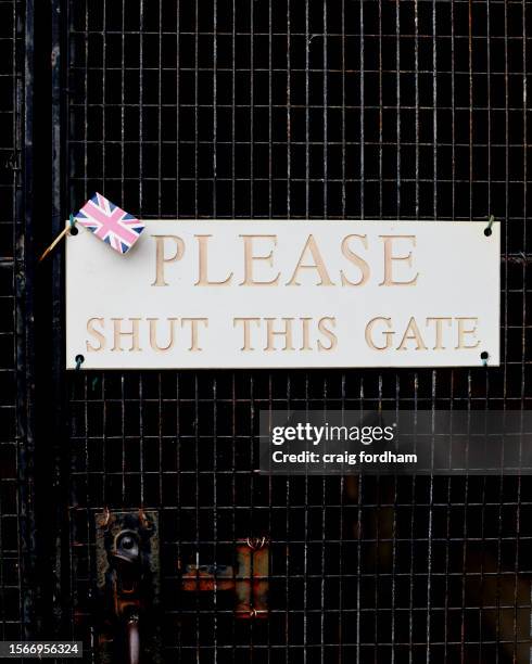 Toothpick Sign Toothpick Sign Photos and Premium High Res Pictures - Getty Images