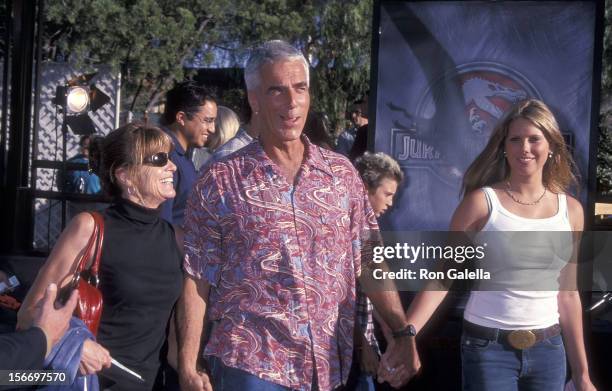 Actress Katharine Ross, actor Sam Elliott and daughter Cleo Rose Elliott attend the "Jurassic Park III" Universal City Premiere on July 16, 2001 at...