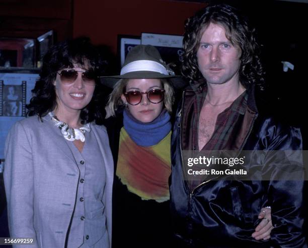 Musician Ronee Blakley, actress Season Hubley and guest attend the screening of "Renaldo and Clara" on January 24, 1978 at the Regent Theater in...