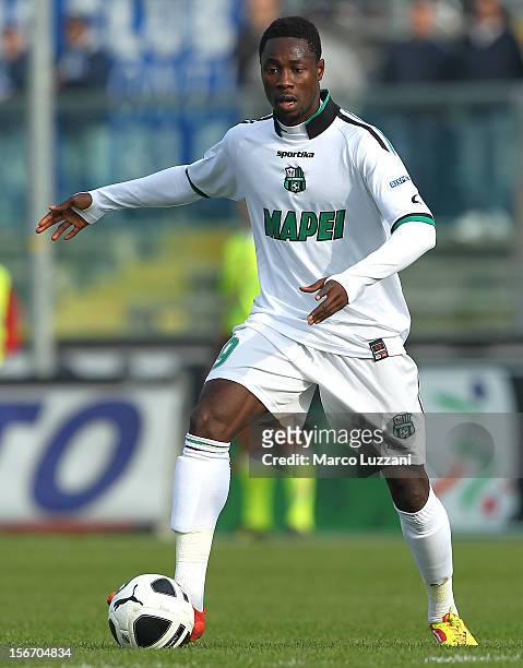 Richmond Boakye of US Sassuolo in action during the Serie B match between Brescia Calcio and US Sassuolo at Mario Rigamonti Stadium on November 18,...