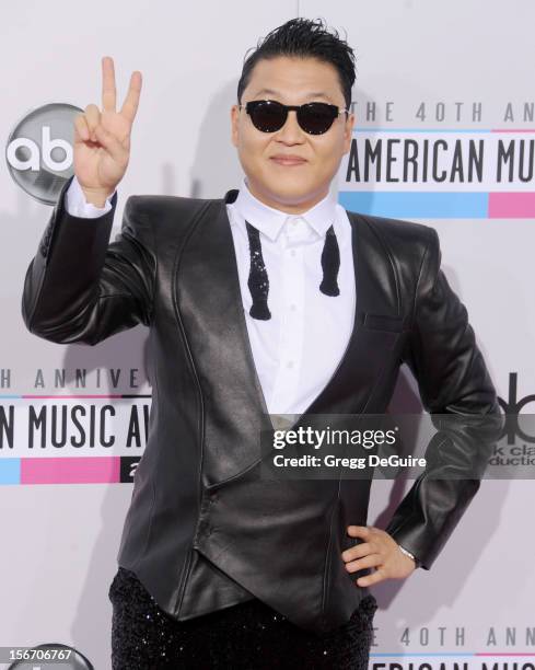 Officialpsy 3,061 Photos & High Res Pictures - Getty Images