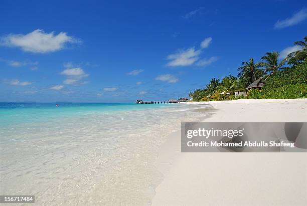 huvafen fushi - huvafen fushi stock pictures, royalty-free photos & images