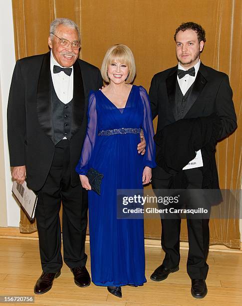 Honoree Actor James Earl Jones, wife Cecelia Hart and son Flynn Earl Jones attend the 2012 Marian Anderson awards gala at Kimmel Center for the...