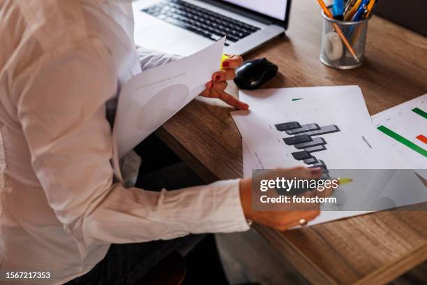 Highlighting Computer Data 603 Highlighting Data Stock Photos, High-Res Pictures, and Images ...