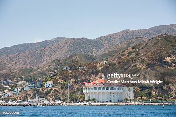 the famous catalina island casino - avalon catalina island california stock pictures, royalty-free photos & images