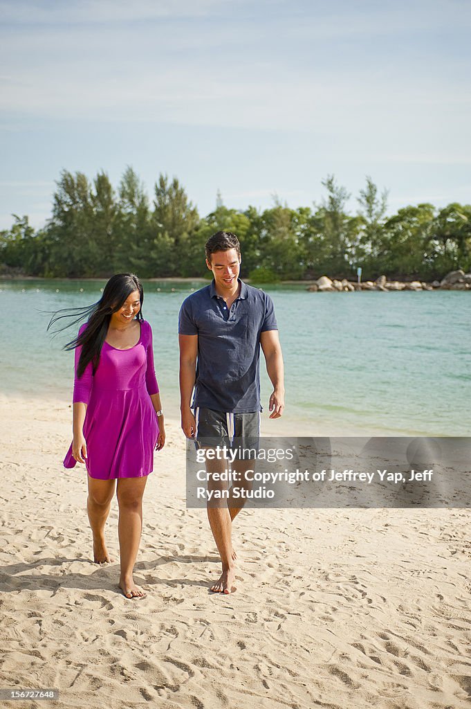 Couple stroll on beach-4459