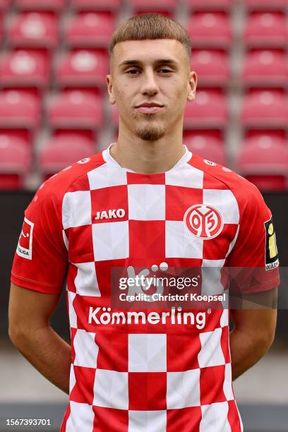 Brajan 93 Photos & High Res Pictures - Getty Images
