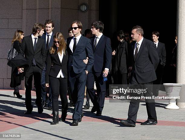 Relatives and friends attend the funeral for Emilio Aragon, known as 'Miliki' on November 19, 2012 in Madrid, Spain. The famous clown, who died at...