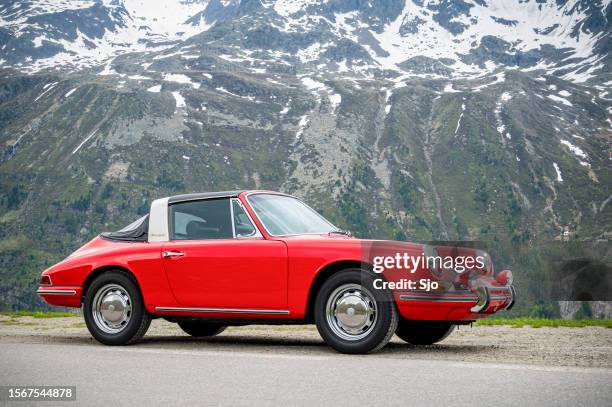 porsche 912 targa classic sports car in the alps - porsche 911 stock pictures, royalty-free photos & images