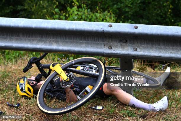 Eva Van Agt of The Netherlands and Team Jumbo-Visma crashes during the 2nd Tour de France Femmes 2023, Stage 2 a 151.7km stage from Clermont-Ferrand...