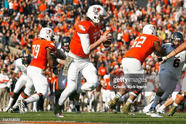 Matt Schilz of the Bowling Green Falcons throws the ball during the game against the Kent State Golden Flashses on November 17, 2012 at Doyt Perry...