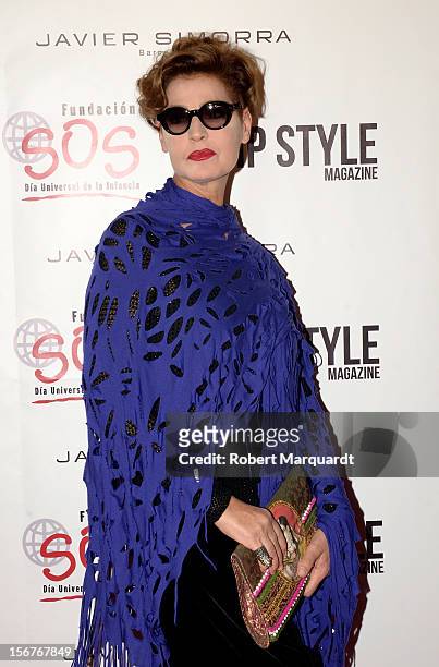Antonia Dell'Atte poses during a photocall for the 'Dia Universal de la Infancia Gala' by the SOS Foundation held at the Casa Batllo on November 20,...