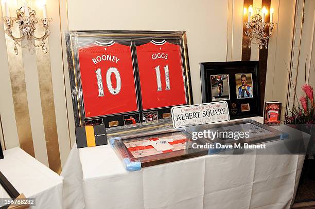 General view of the atmosphere at a drinks reception at the Amy Winehouse Foundation Ball held at The Dorchester on November 20, 2012 in London,...