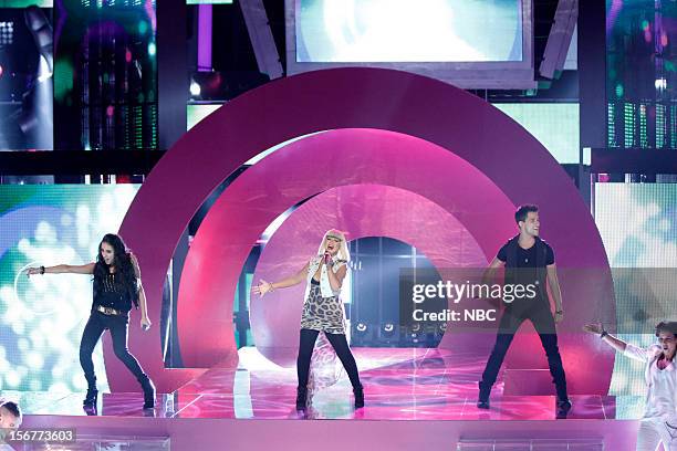 Live Show" Episode 319B -- Pictured: Sylvia Yacoub, Christina Aguilera, Dez Duron --