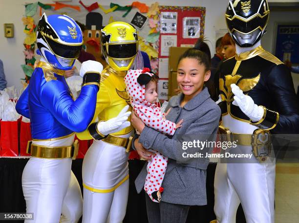 Thanksgiving Ranger The Power Rangers Deliver Thanksgiving Gifts To Help Bronx Photos and ...