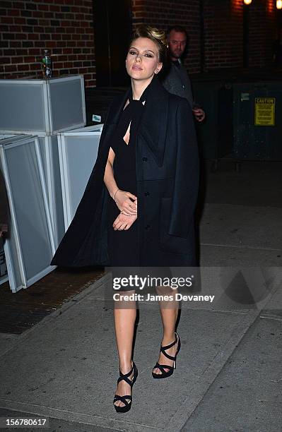 Scarlett Johansson arrives to 'Late Show with David Letterman' at Ed Sullivan Theater on November 20, 2012 in New York City.