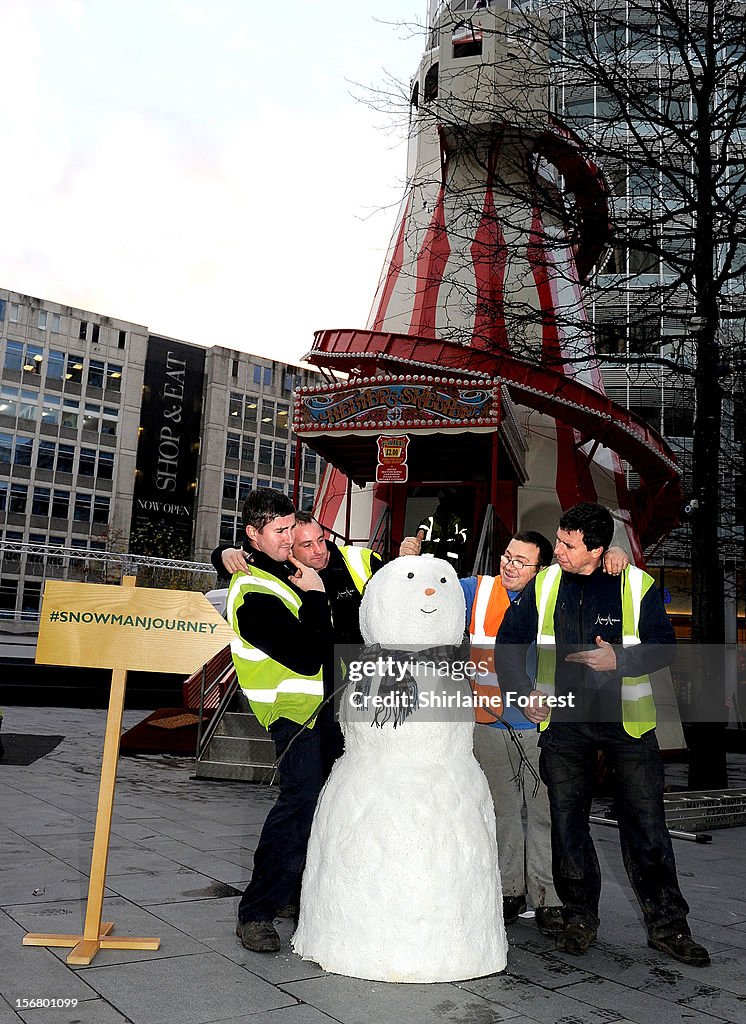 John Lewis Snowman Visits Manchester