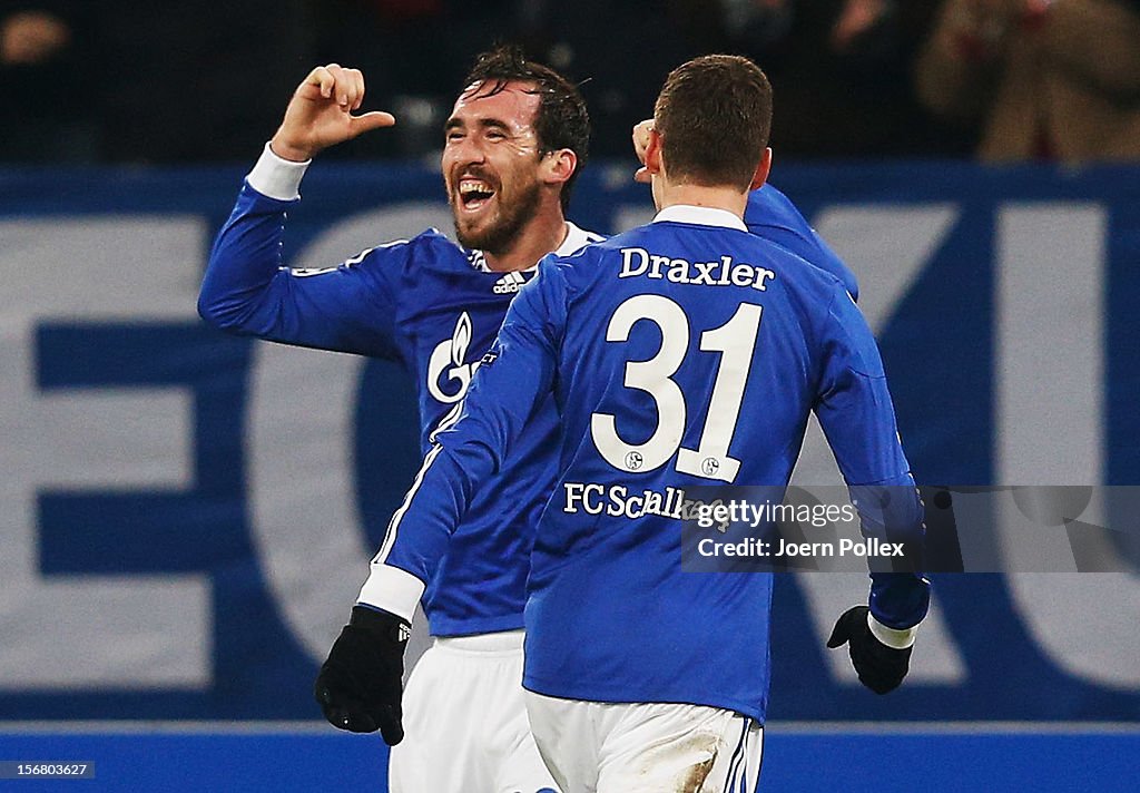 FC Schalke 04 v Olympiacos FC - UEFA Champions League