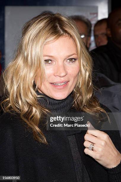 Supermodel Kate Moss is sighted at the 'Gare du Nord' on November 21, 2012 in Paris, France.