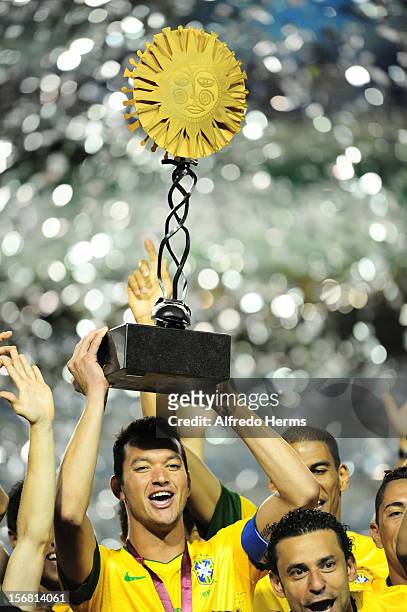 Rever of Brazil celebrates with de trophy at the end of the Superclasico de Las Américas between Argentina and Brazil at the Bombonera Stadium on...