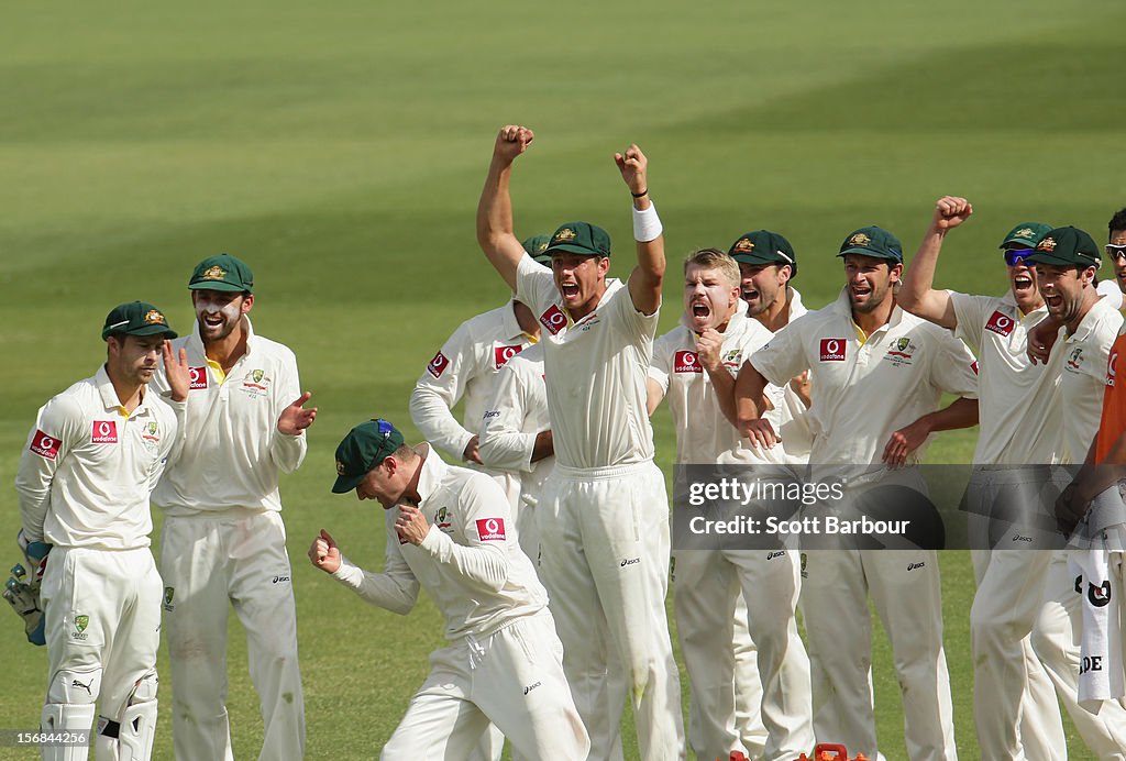 Australia v South Africa - Second Test: Day 2