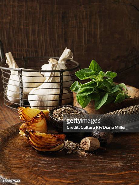 onions peppers garlic and herbs - allium stock pictures, royalty-free photos & images