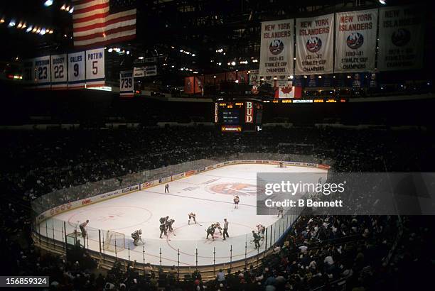 General view of the Mighty Ducks of Anaheim and the New York Islanders on October 10, 1993 at the Nassau Coliseum in Uniondale, New York.