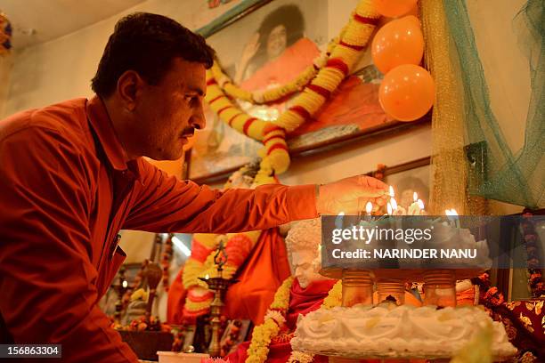 Sss Baba Rider 202 Hindu Guru Sathya Sai Baba Stock Photos, High-Res Pictures, and ...