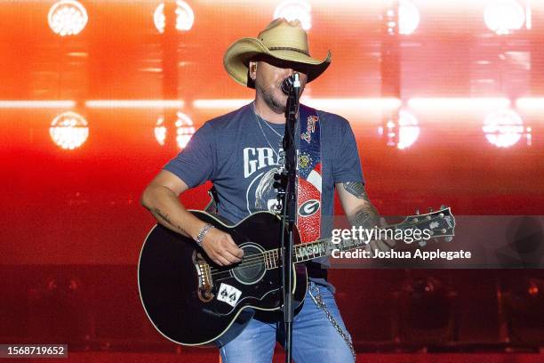 Jason Aldean performs onstage at Country Thunder Wisconsin - Day 3 on July 22, 2023 in Twin Lakes, Wisconsin.