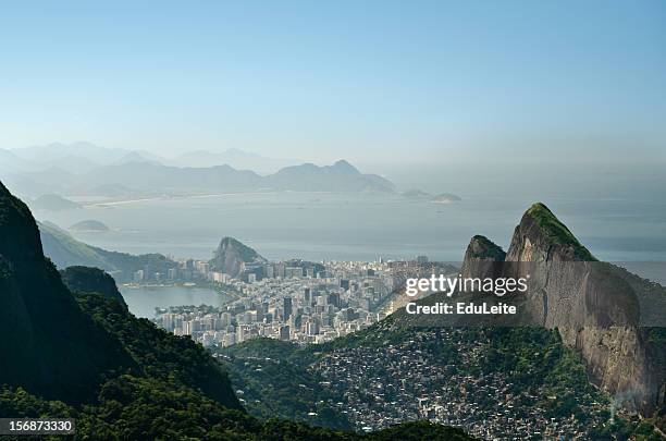 rio de janeiro - rocinha río de janeiro fotografías e imágenes de stock