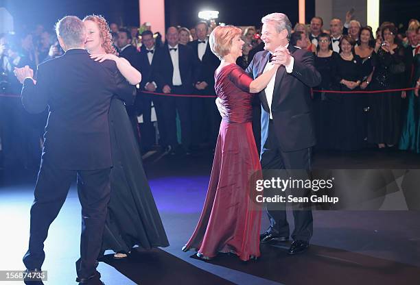 German President Joachim Gauck and his partner Daniela Schadt dance the opening waltz at the 2012 Bundespresseball at the Intercontinental Hotel on...