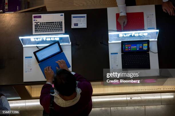 Computer Prop Up 33 Microsoft Pop Up Stock Photos, High-Res Pictures, and Images - Getty ...