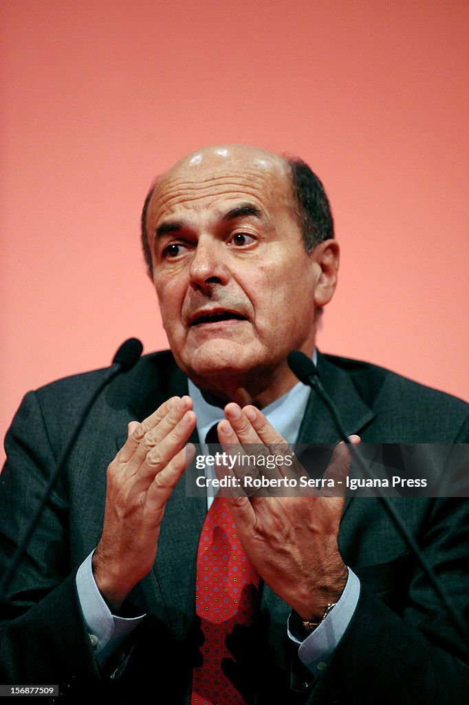 Pierluigi Bersani Speaks In Bologna Prior To PD Primaries Election