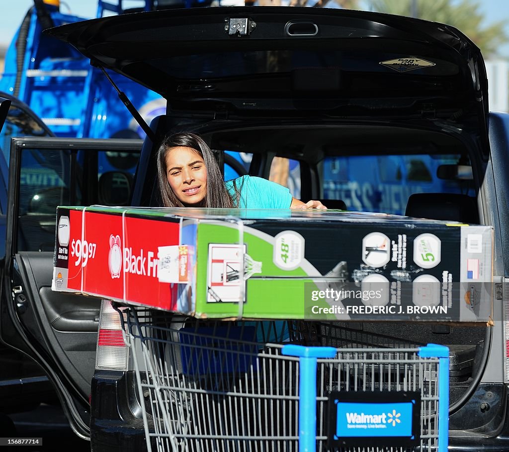 US-RETAIL-BLACKFRIDAY-WALMART-PROTEST