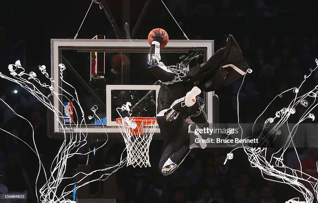 Los Angeles Clippers v Brooklyn Nets