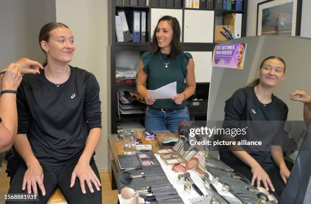 August 2023, Saxony, Dresden: Sarah Straube and photographer Amelie Jehmlich preparing for the photo shoot for the annual picture calendar of the...