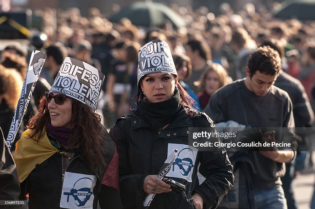 Italian Students And Workers Protest