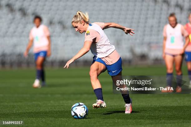 Laura Coombs of England runs with the ball during a training session at Central Coast Stadium on July 25, 2023 in Gosford, Australia.