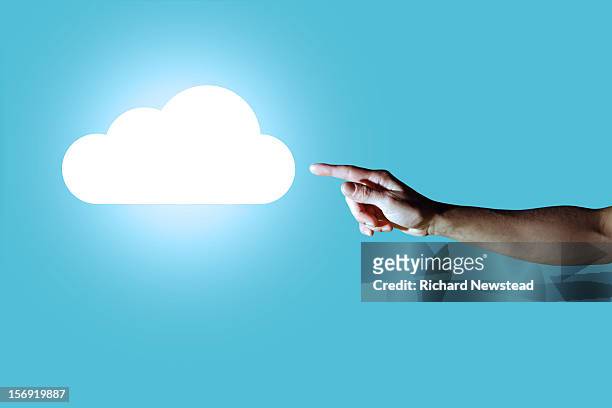cloud connection - cloud computing stock pictures, royalty-free photos & images