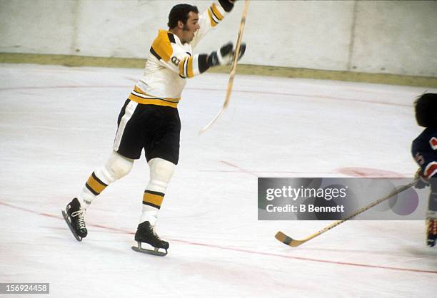 Ken Hodge of the Boston Bruins skates on the ice during an NHL game against the New York Rangers circa 1974 at the Boston Garden in Boston,...