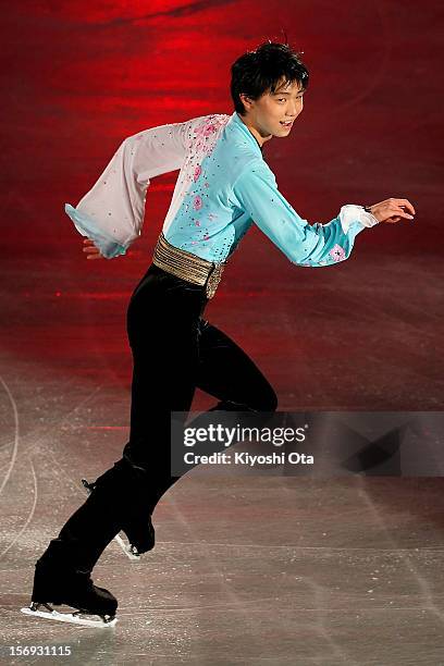 Yuzuru Hanyu of Japan performs in the Gala Exhibition during day three of the ISU Grand Prix of Figure Skating NHK Trophy at Sekisui Heim Super Arena...