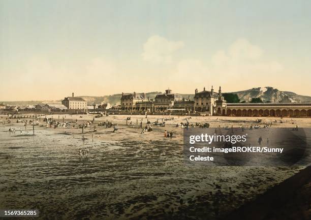 casino and beach at low tide, cherbourg, france, c. 1890, historic, digitally enhanced reproduction of a photochrome print from 1895 - alternative technik stock-grafiken, -clipart, -cartoons und -symbole