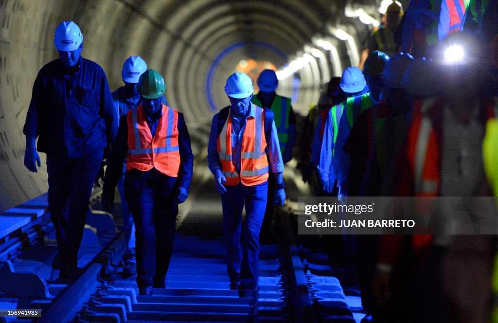 VENEZUELA-FRANCE-HAMON-SUBWAY