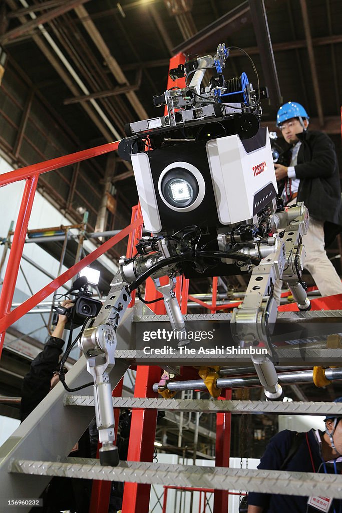 Toshiba Develops Tetrapod Robot For Fukushima Nuclear Plant