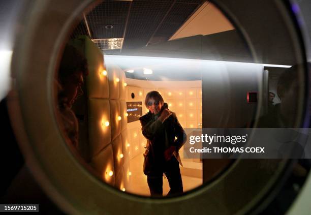 French singer and composer Jacques Dutronc takes part in the TV show "Le grand journal" on a set of French channel Canal+, on December 15, 2009 in...