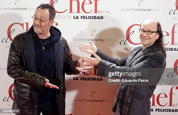 Jean Reno and Santiago Segura attend 'El chef, la receta de la felicidad' premiere photocall at Palafox cinema on November 26, 2012 in Madrid, Spain.