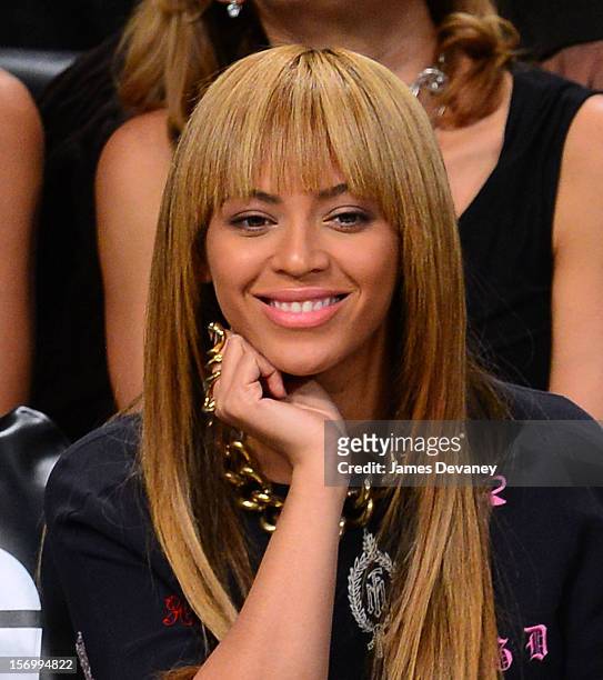 Beyonce Knowles attends the New York Knicks vs Brooklyn Nets game at Barclays Center on November 26, 2012 in the Brooklyn borough of New York City.