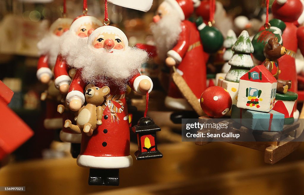 Christmas Markets Open Across Germany